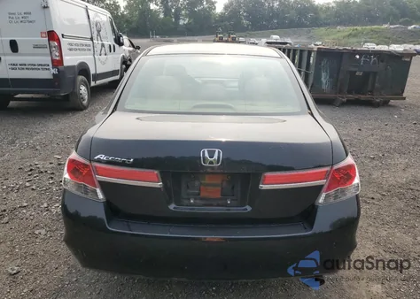 2011 Honda Accord Ex из США, поврежденный, VIN 1HGCP2F77BA038302
